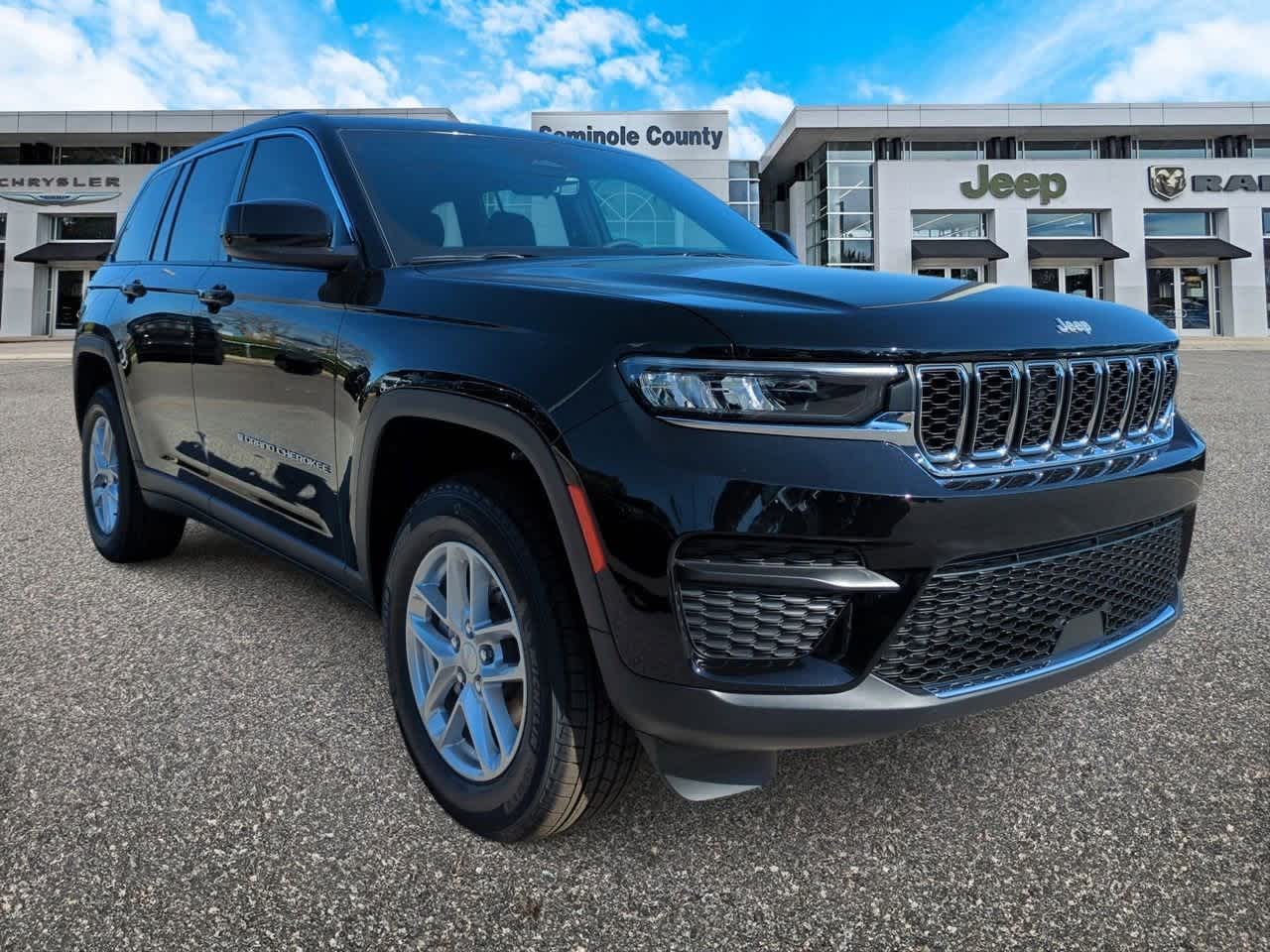 Thumbnail: 2025 Jeep Grand Cherokee - 2