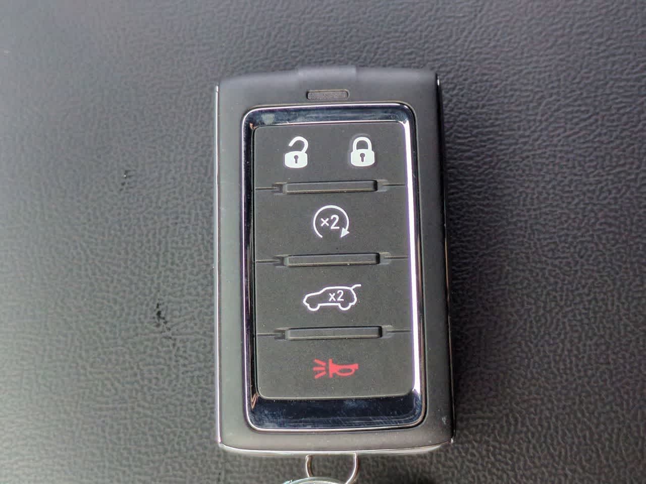 Thumbnail: 2025 Jeep Grand Cherokee - 35