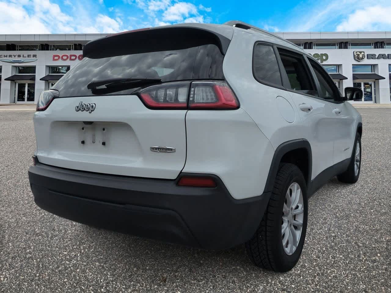 Thumbnail: 2021 Jeep Cherokee - 8