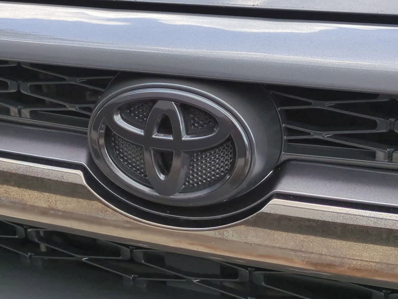 2019 Toyota 4Runner Nightshade 12