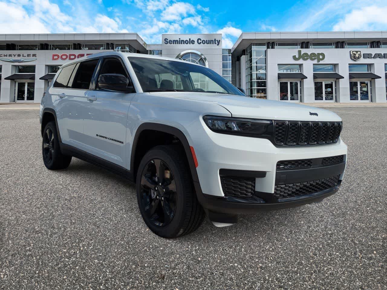 Thumbnail: 2025 Jeep Grand Cherokee L - 2