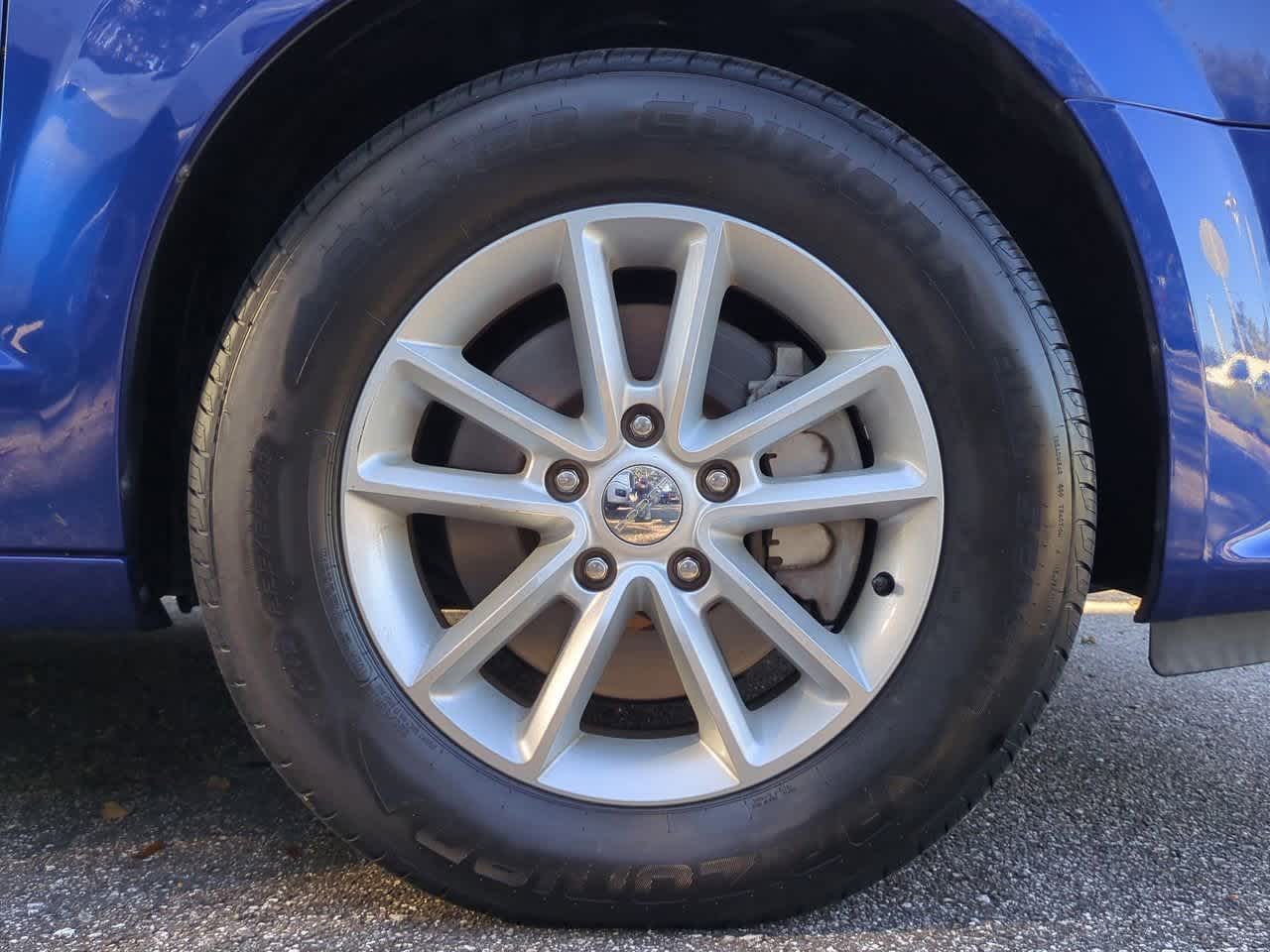 Thumbnail: 2020 Dodge Grand Caravan - 14