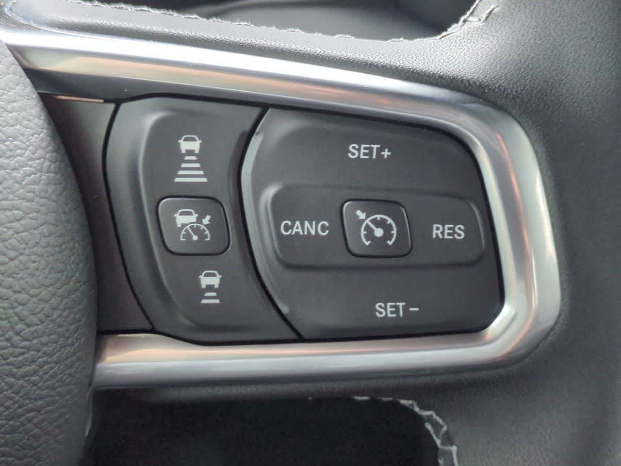 Thumbnail: 2026 Jeep Wrangler - 25