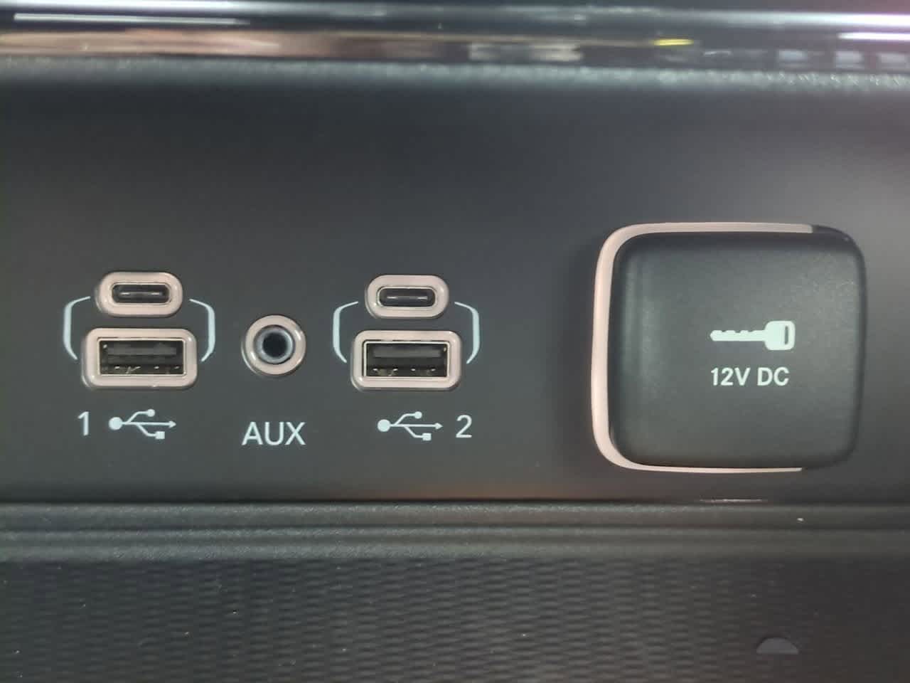 Thumbnail: 2025 Jeep Grand Cherokee L - 32