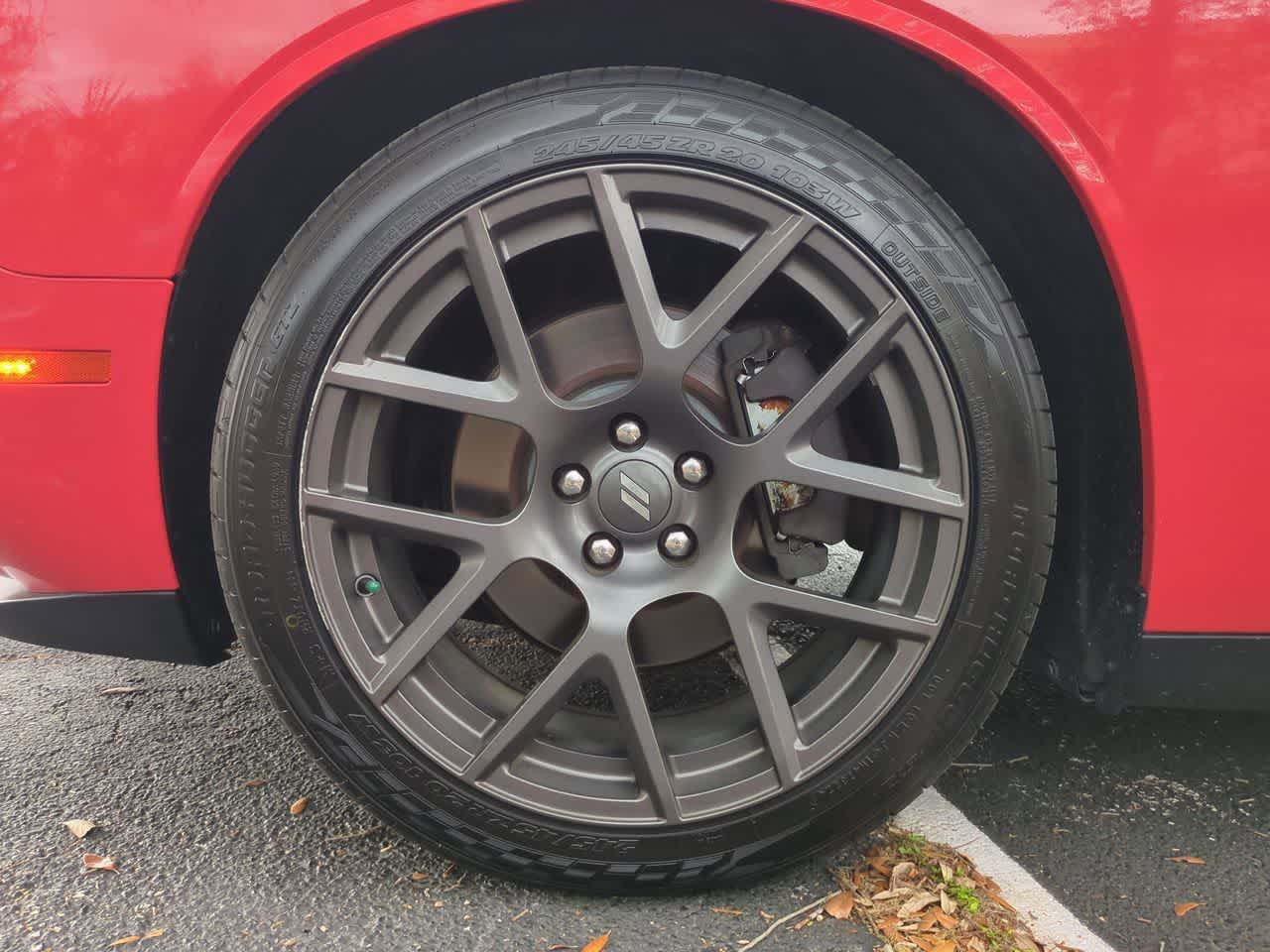 Thumbnail: 2017 Dodge Challenger - 14