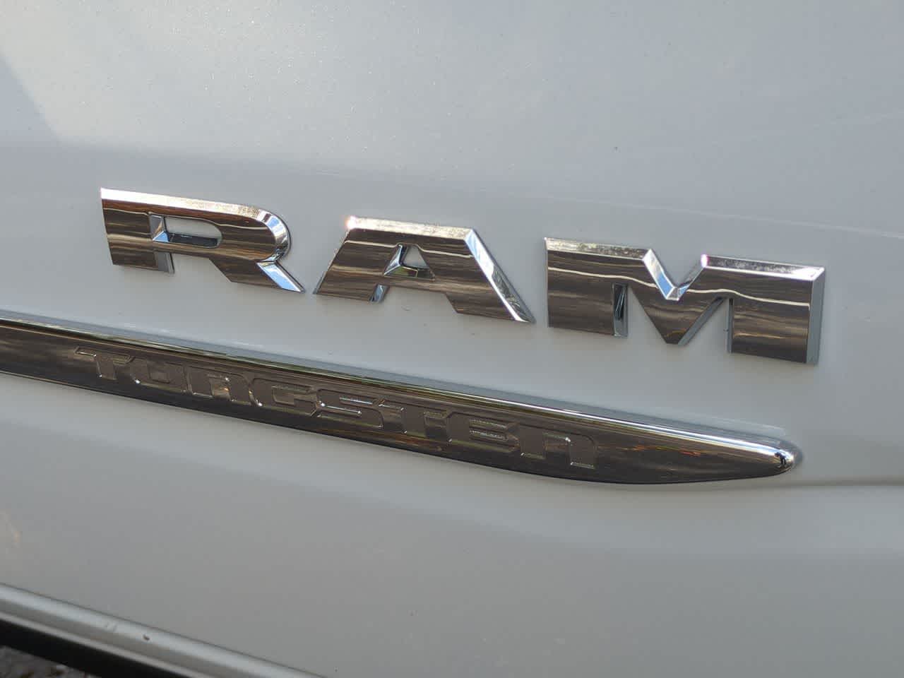 Thumbnail: 2026 RAM 1500 - 12