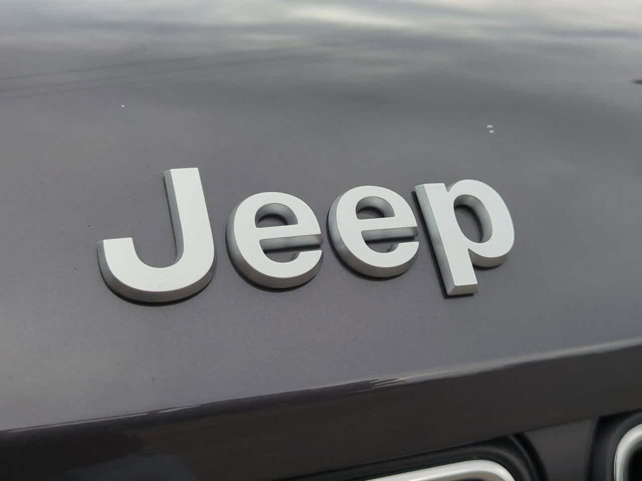 Thumbnail: 2025 Jeep Grand Cherokee L - 12