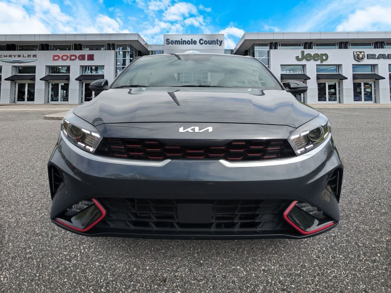 Thumbnail: 2023 Kia Forte - 3