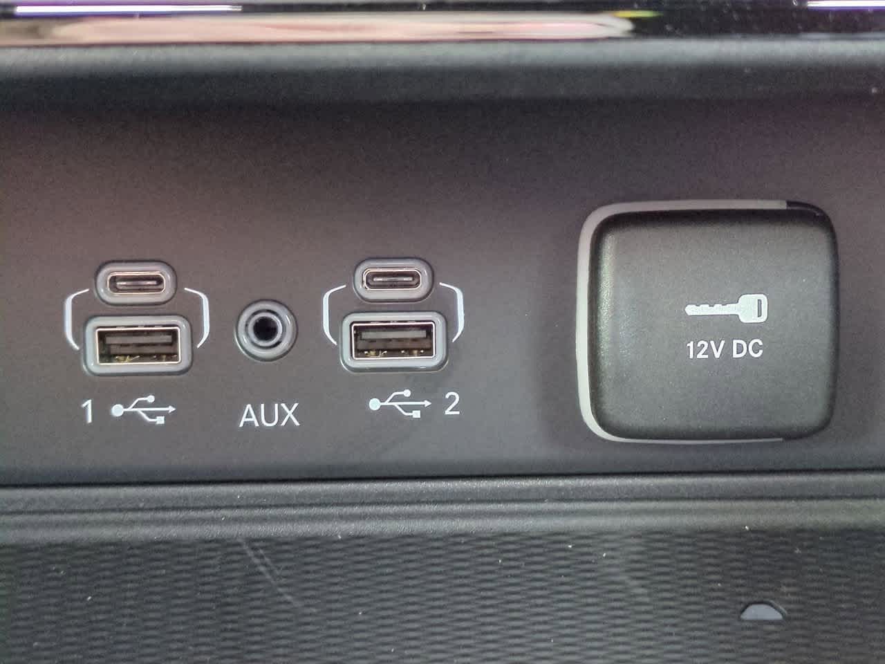 Thumbnail: 2025 Jeep Grand Cherokee - 32