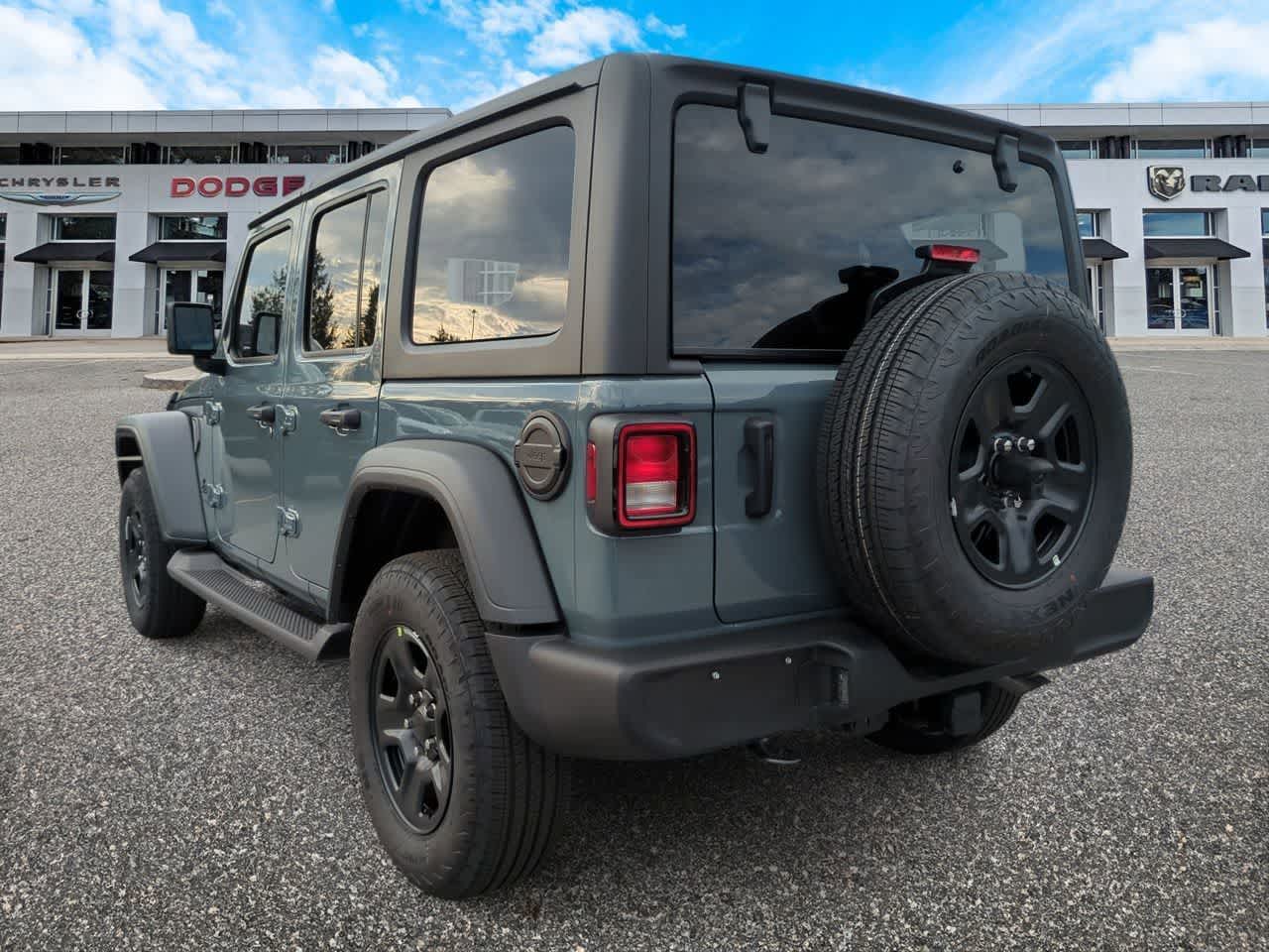 Thumbnail: 2026 Jeep Wrangler - 6