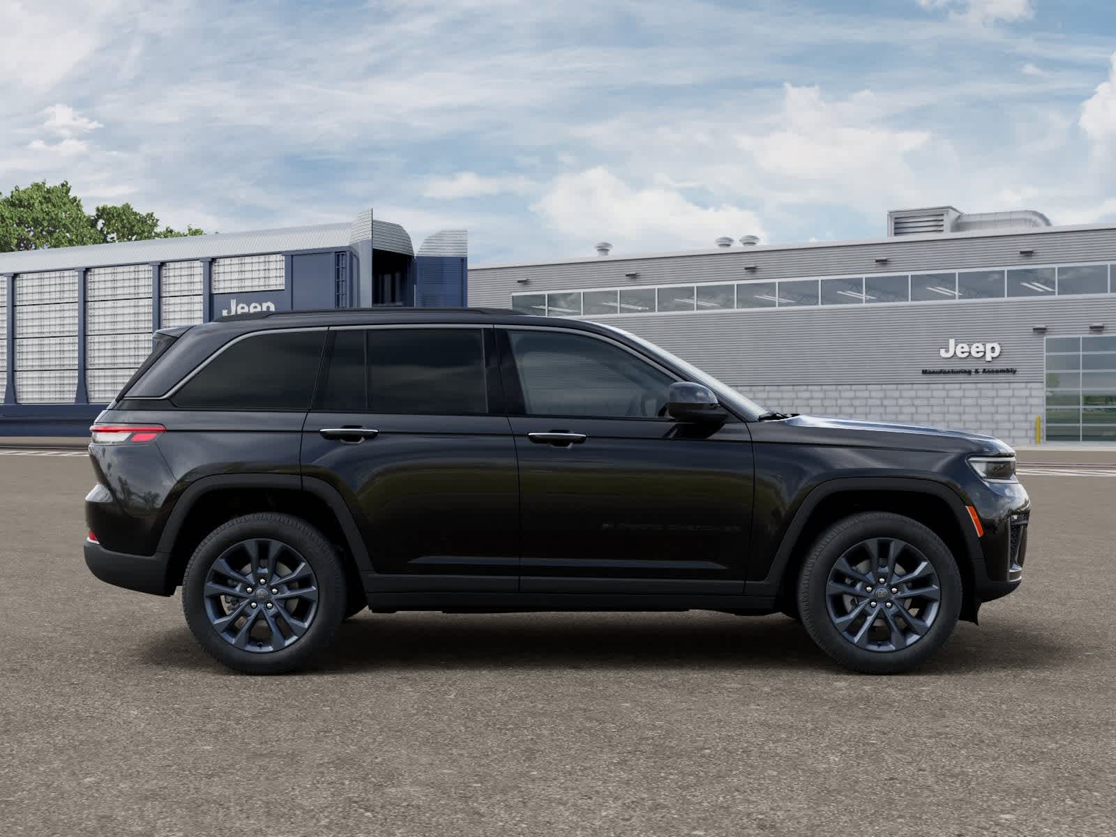 Thumbnail: 2026 Jeep Grand Cherokee - 21
