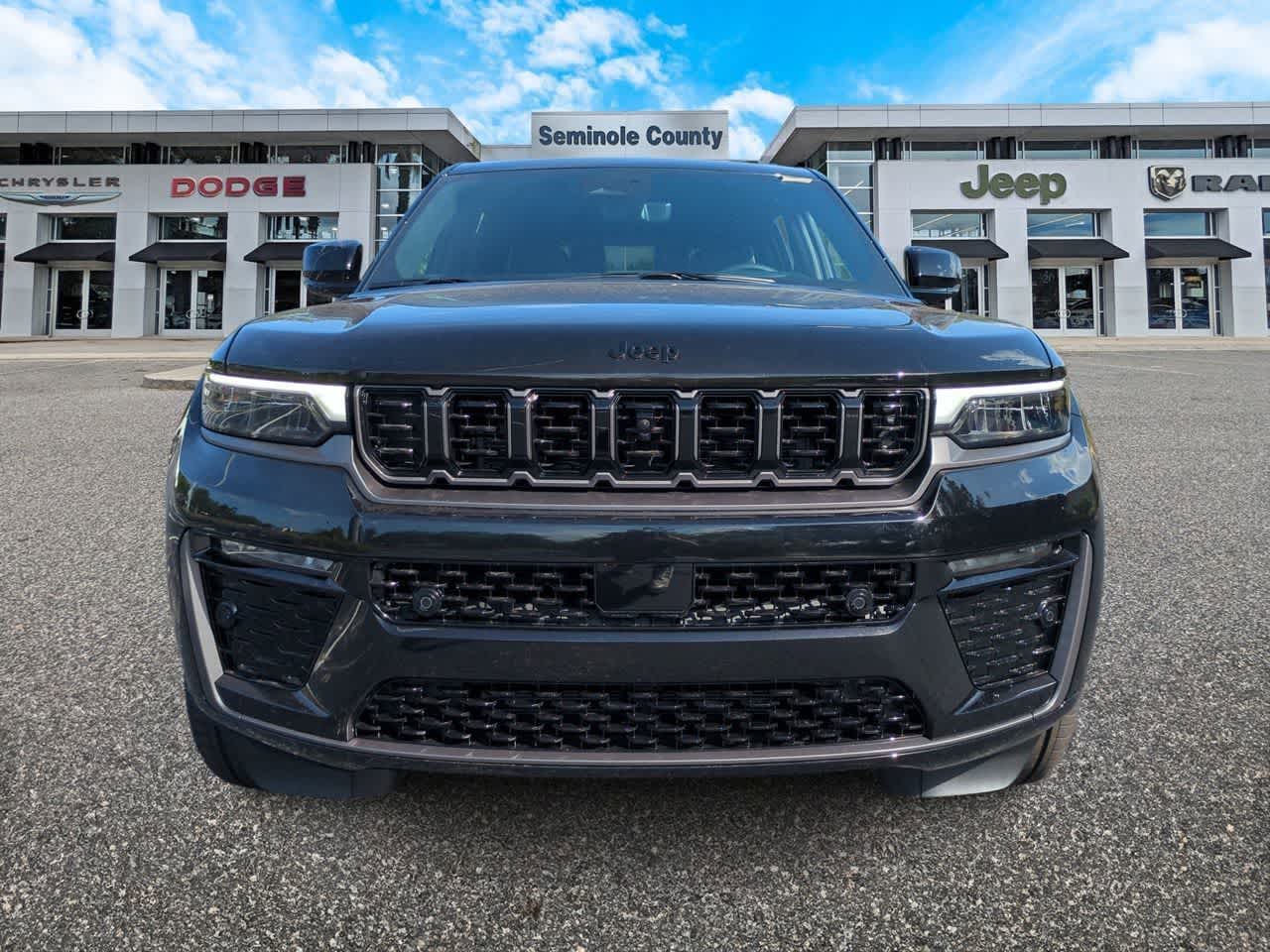 Thumbnail: 2026 Jeep Grand Cherokee L - 3