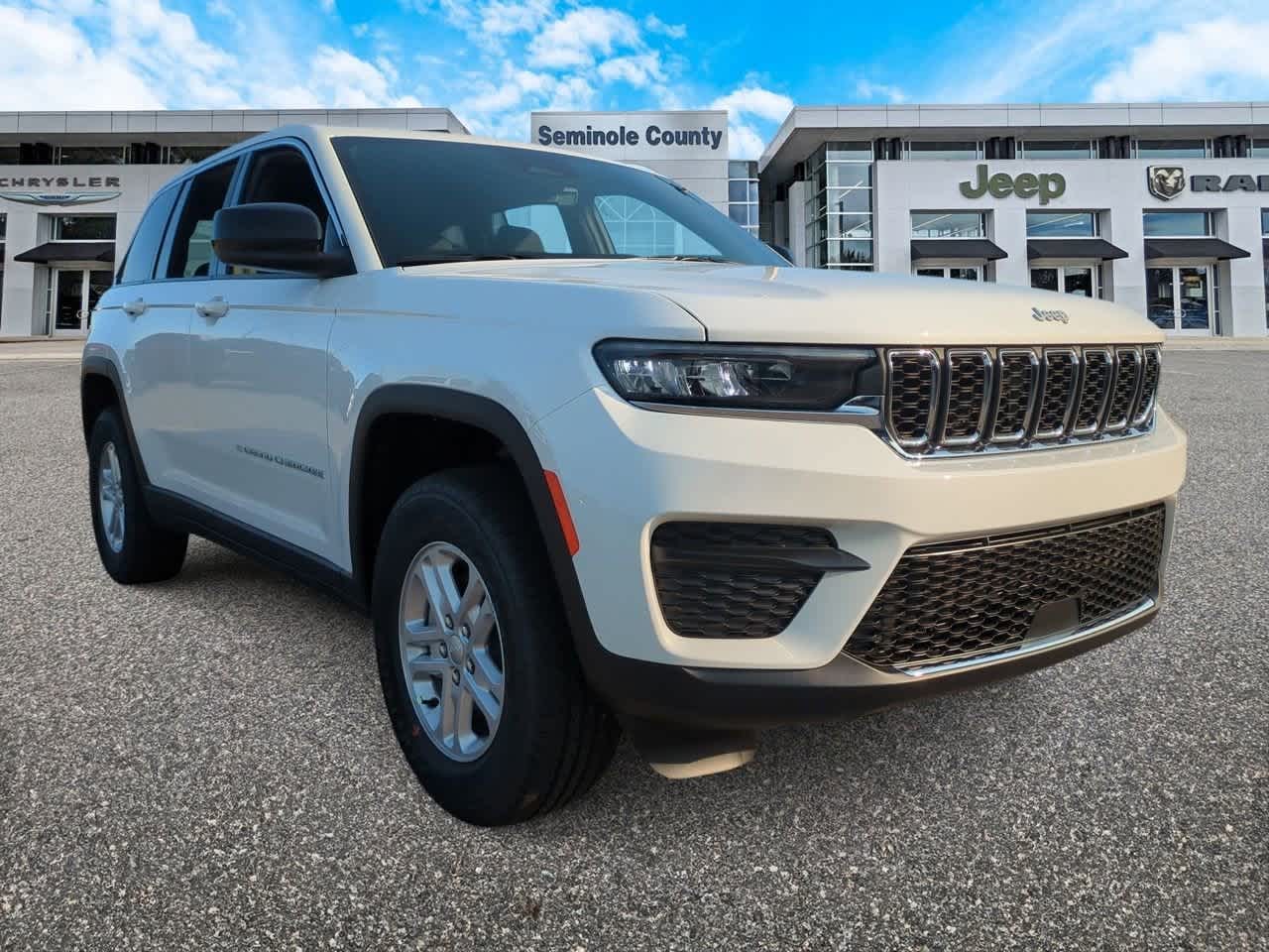 Thumbnail: 2025 Jeep Grand Cherokee - 2