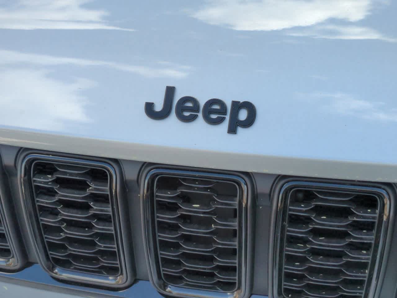 Thumbnail: 2025 Jeep Grand Cherokee L - 12