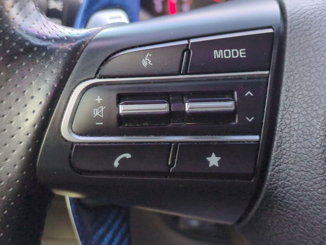 Thumbnail: 2022 Kia Stinger - 24