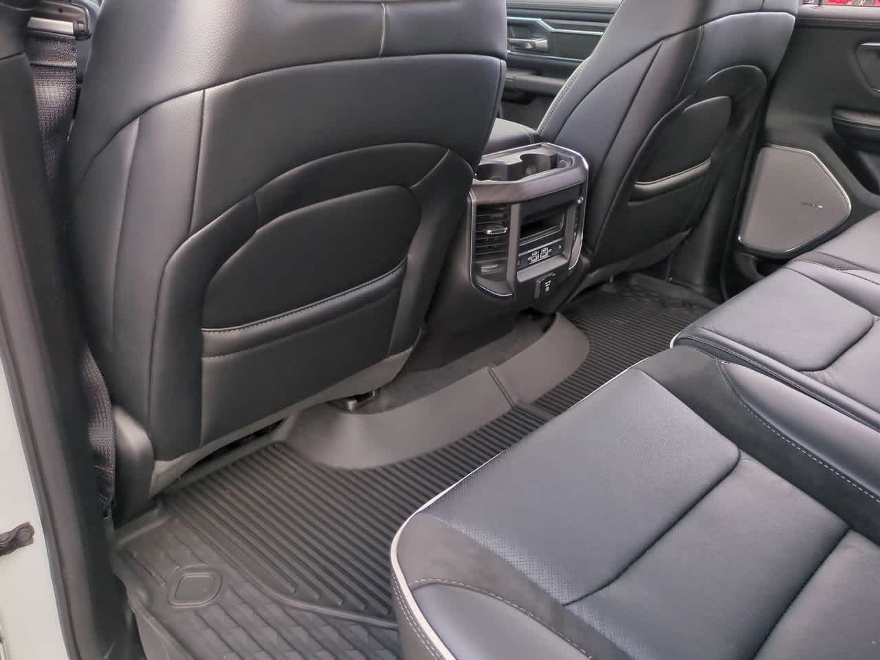 Thumbnail: 2026 RAM 1500 - 18