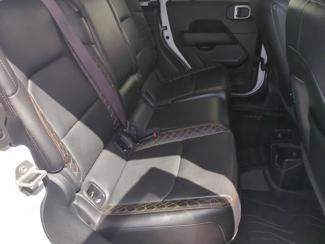 Thumbnail: 2021 Jeep Gladiator - 21