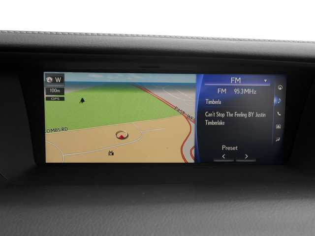 Thumbnail: 2017 Chevrolet Trax - 12