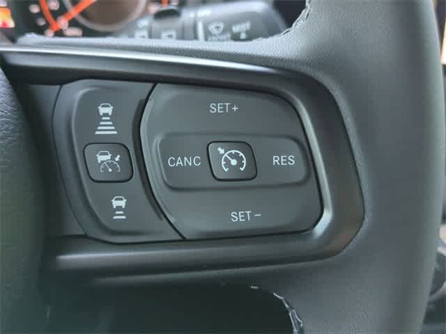 Thumbnail: 2025 Jeep Wrangler - 25