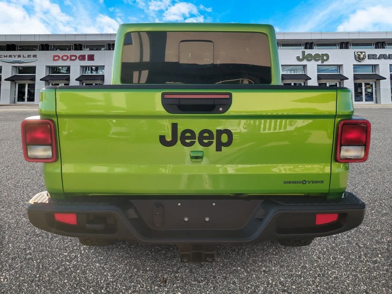 Thumbnail: 2025 Jeep Gladiator - 7