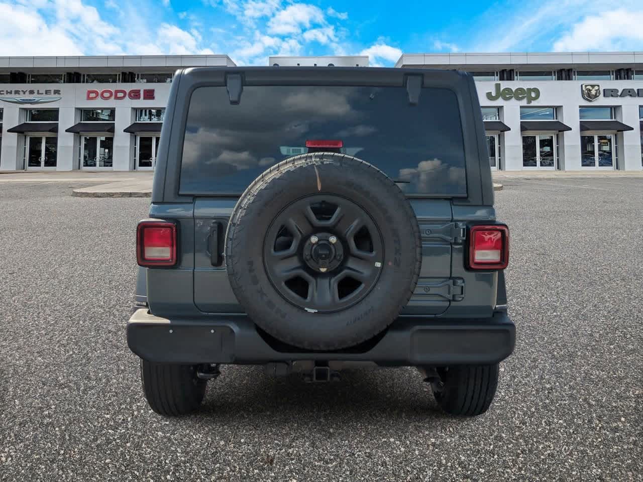 Thumbnail: 2025 Jeep Wrangler - 7