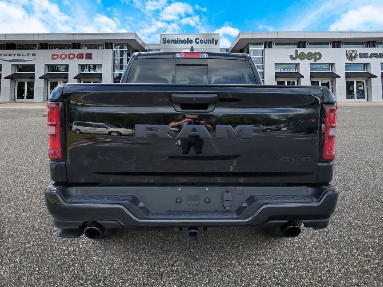 Thumbnail: 2026 RAM 1500 - 7