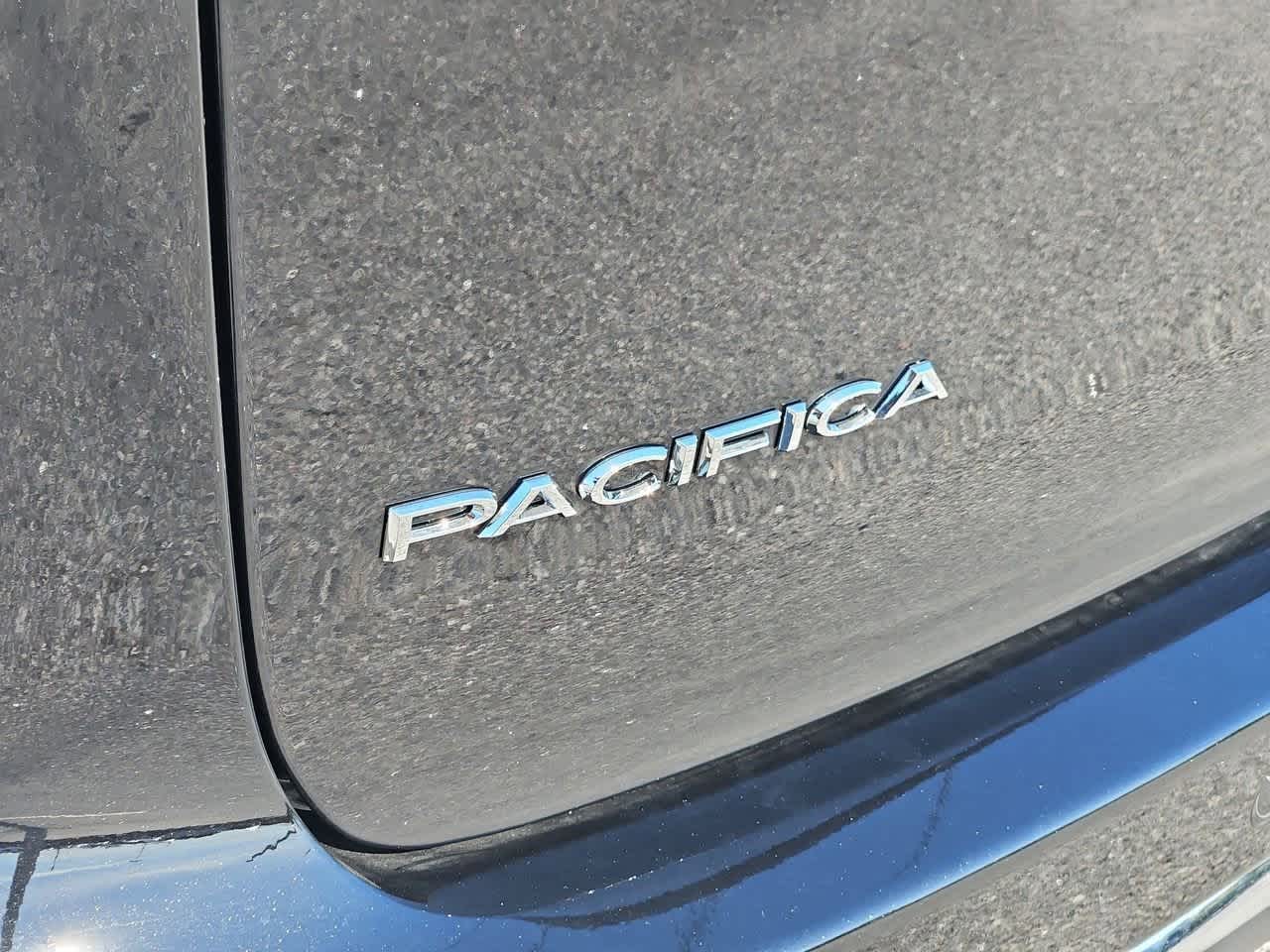 Thumbnail: 2026 Chrysler Pacifica - 13