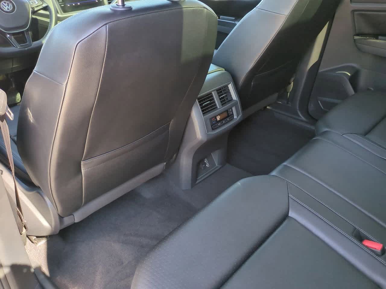 Thumbnail: 2019 Volkswagen Atlas - 19