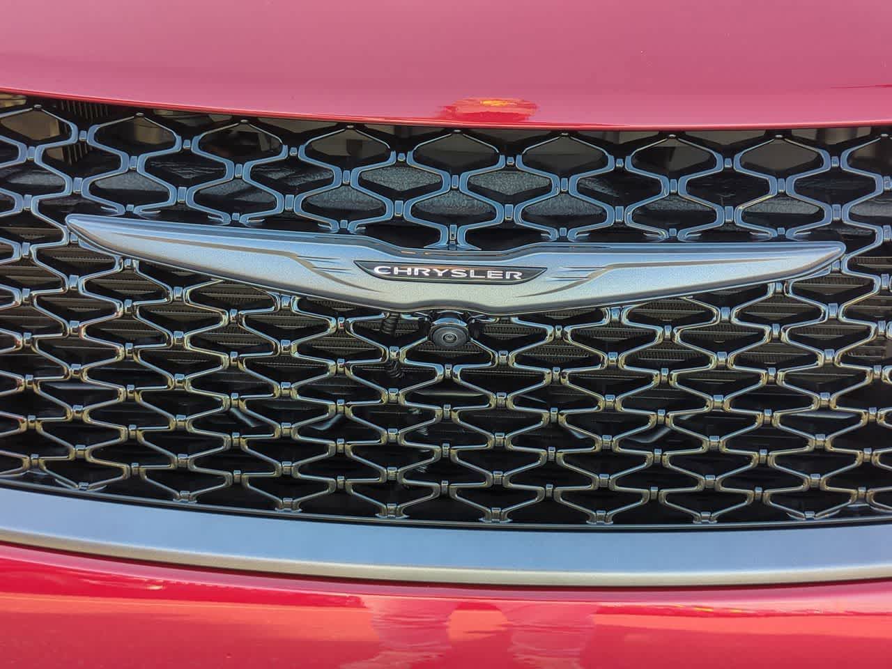 Thumbnail: 2026 Chrysler Pacifica - 12