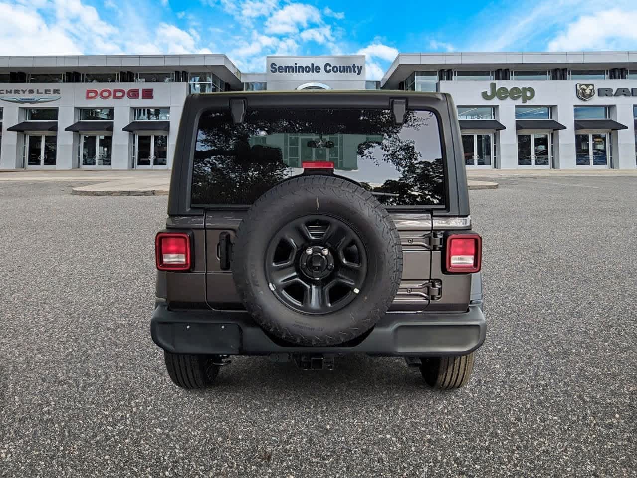 Thumbnail: 2025 Jeep Wrangler - 7