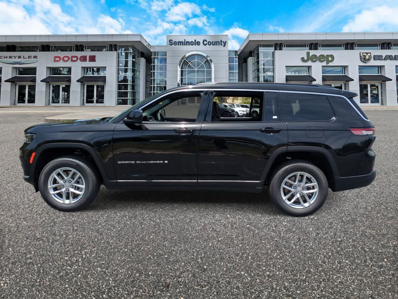 Thumbnail: 2026 Jeep Grand Cherokee L - 5