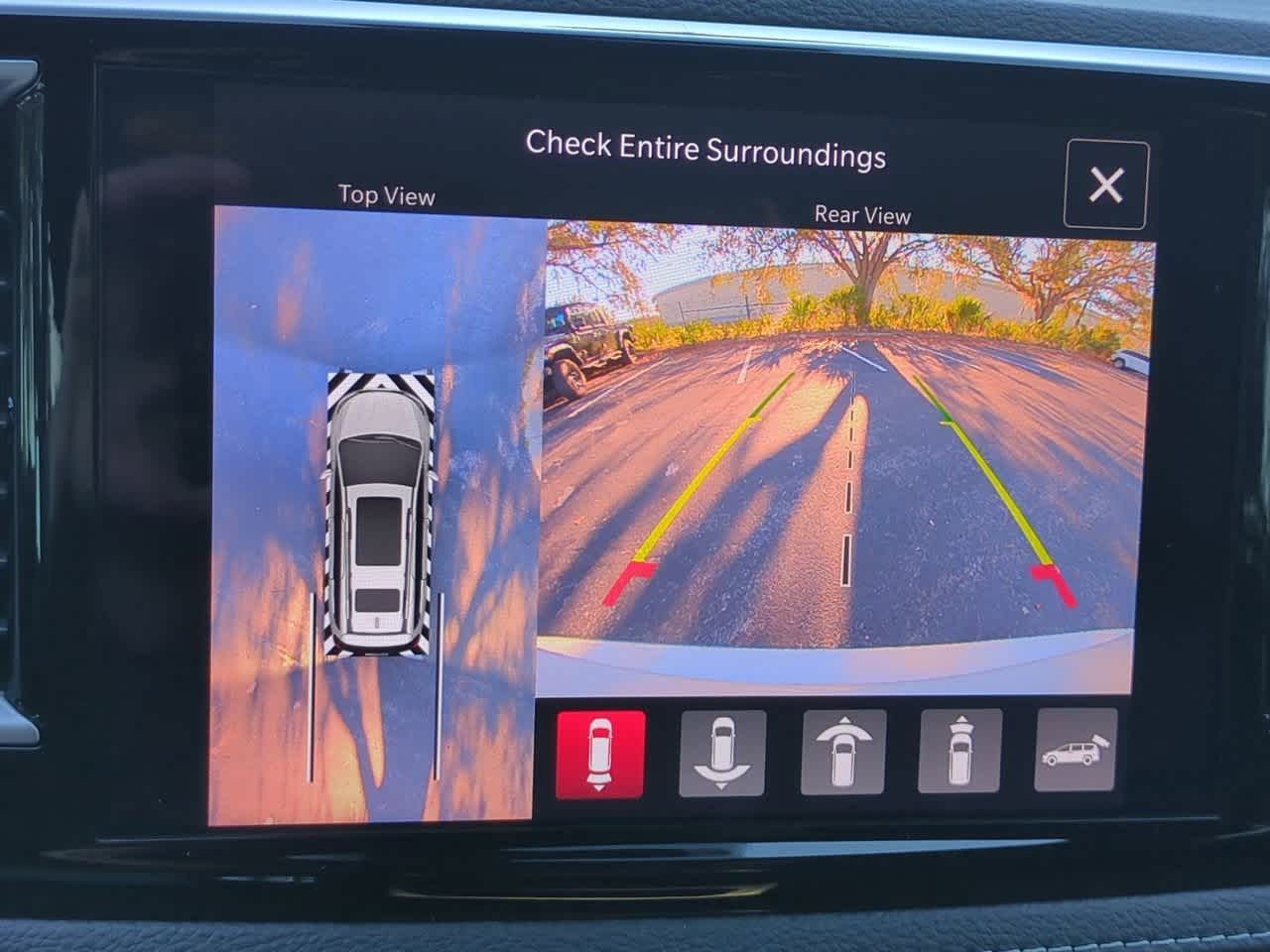 Thumbnail: 2026 Chrysler Pacifica - 29