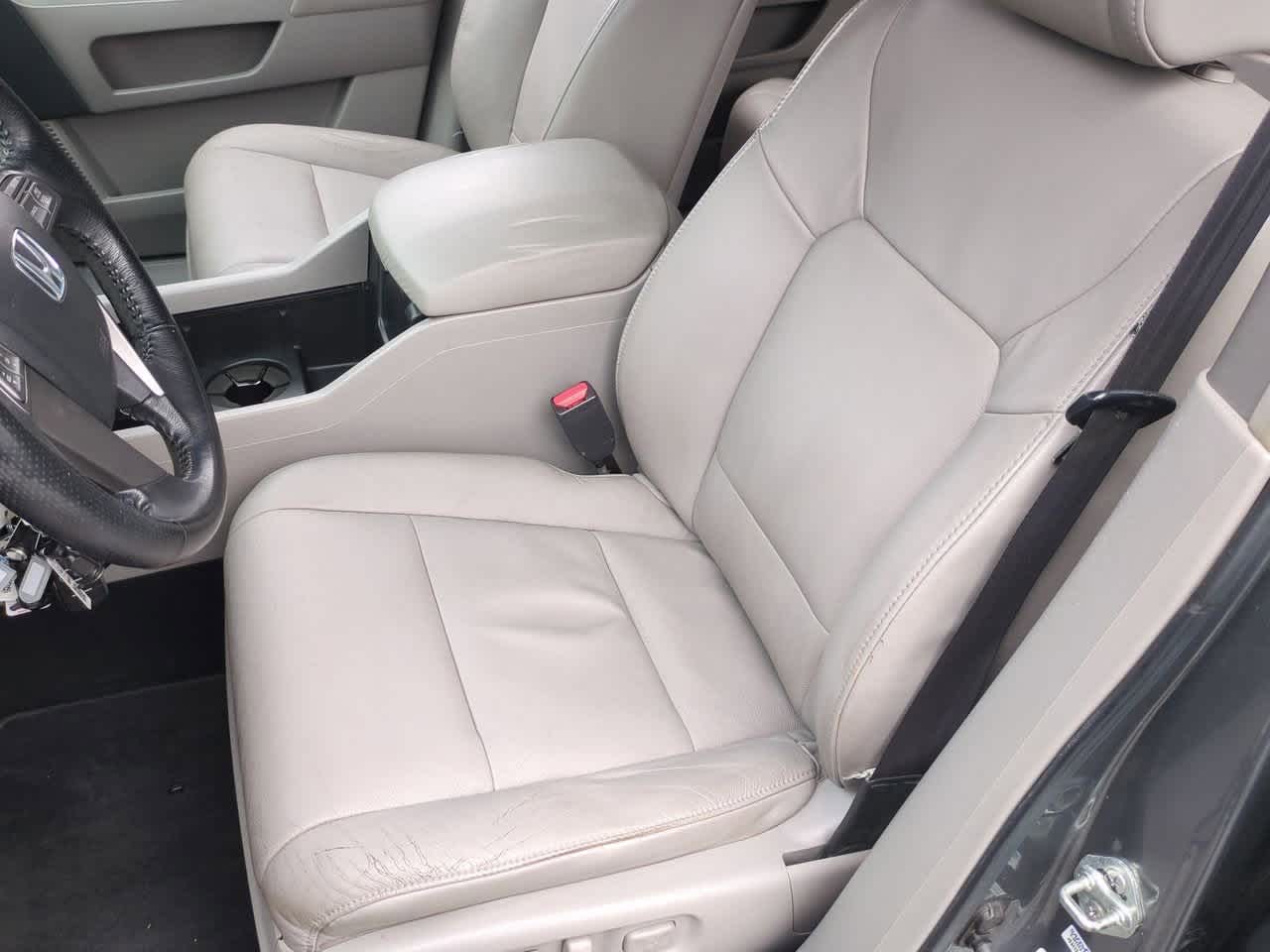 Thumbnail: 2009 Honda Pilot - 17