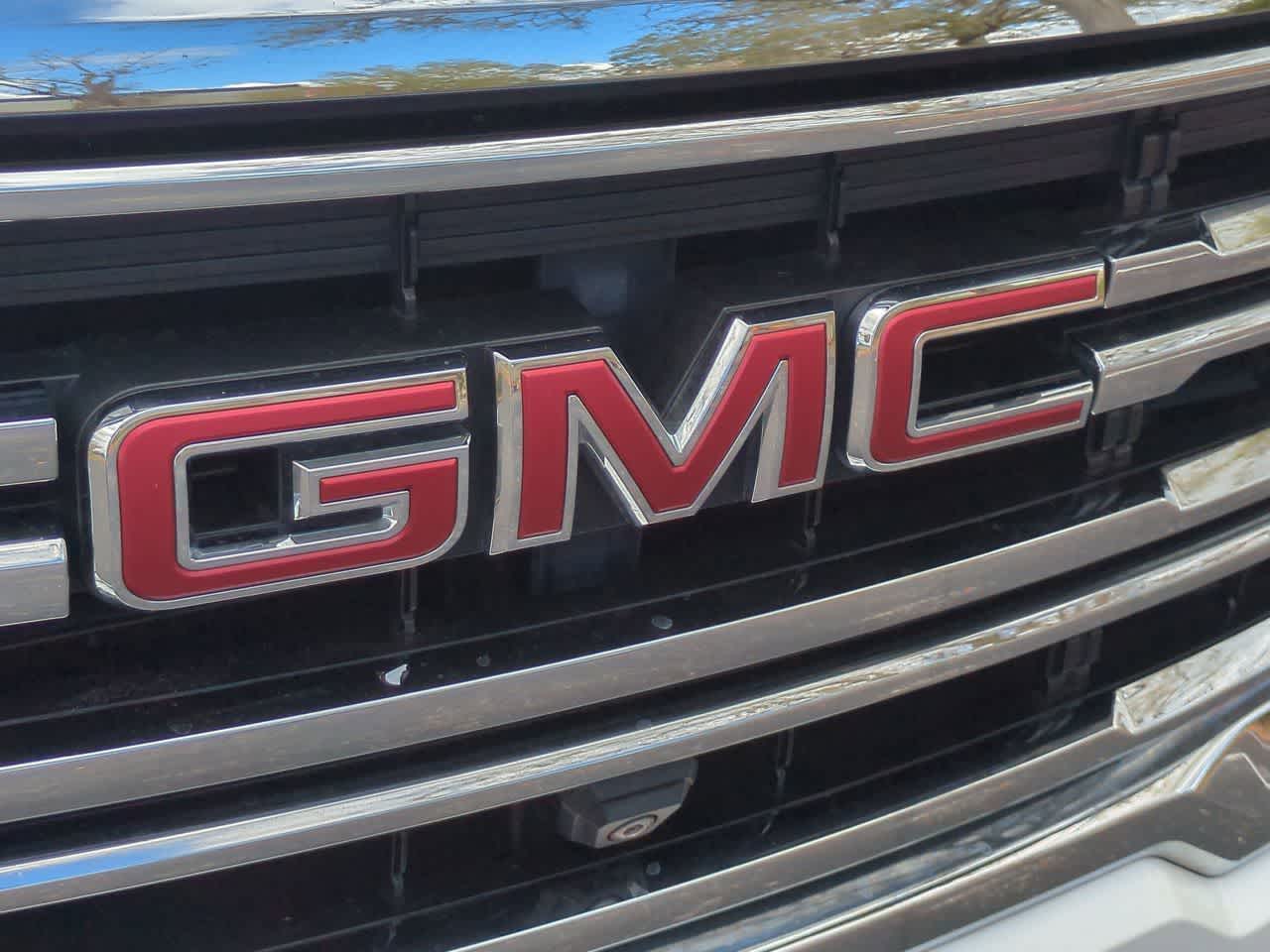 Thumbnail: 2022 GMC Acadia - 12