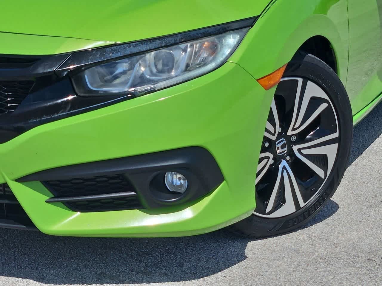 Thumbnail: 2016 Honda Civic - 11
