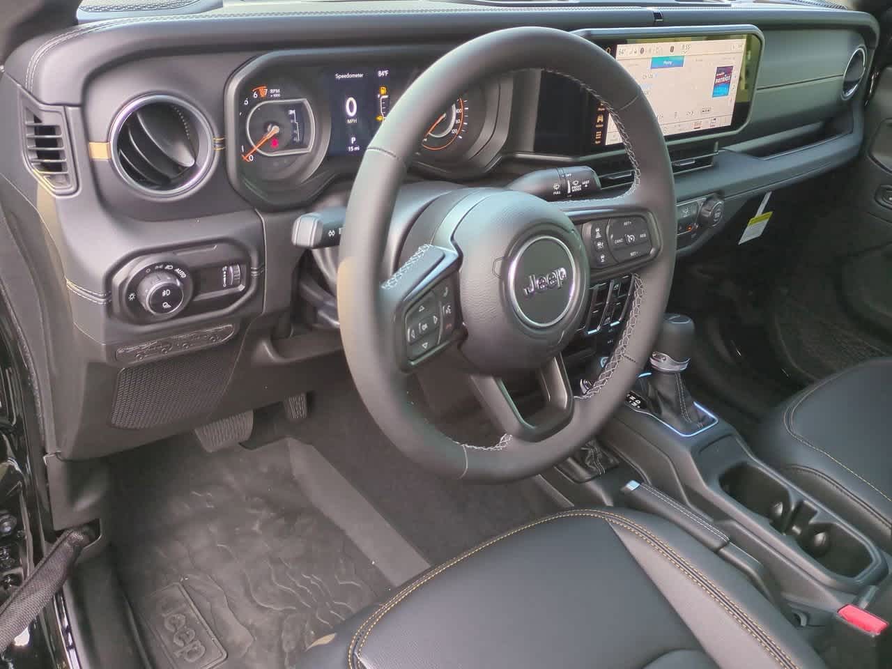 Thumbnail: 2025 Jeep Gladiator - 10