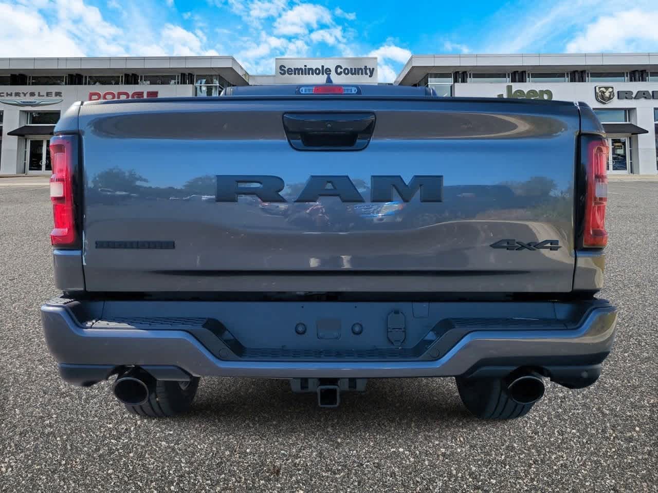 Thumbnail: 2026 RAM 1500 - 7