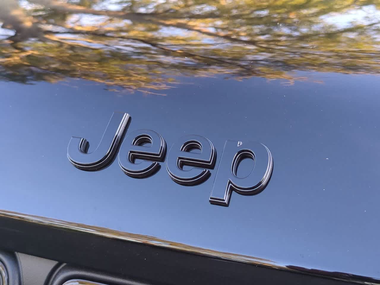 Thumbnail: 2025 Jeep Grand Cherokee - 12