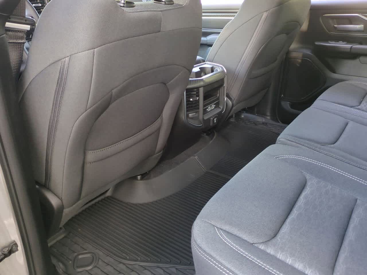 Thumbnail: 2026 RAM 1500 - 18