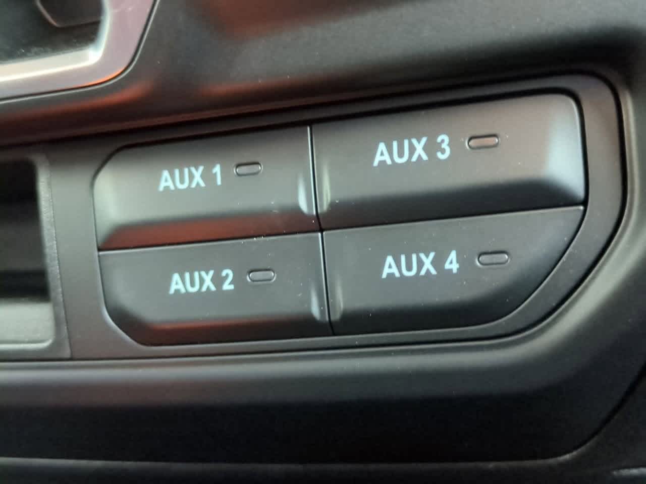 Thumbnail: 2025 Jeep Wrangler - 17