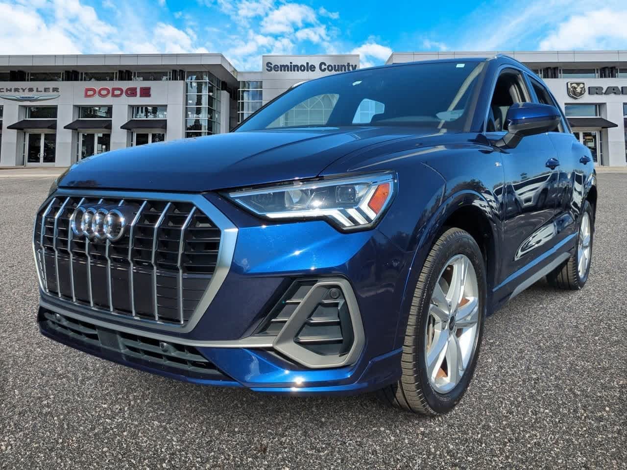 Thumbnail: 2022 Audi Q3 - 4