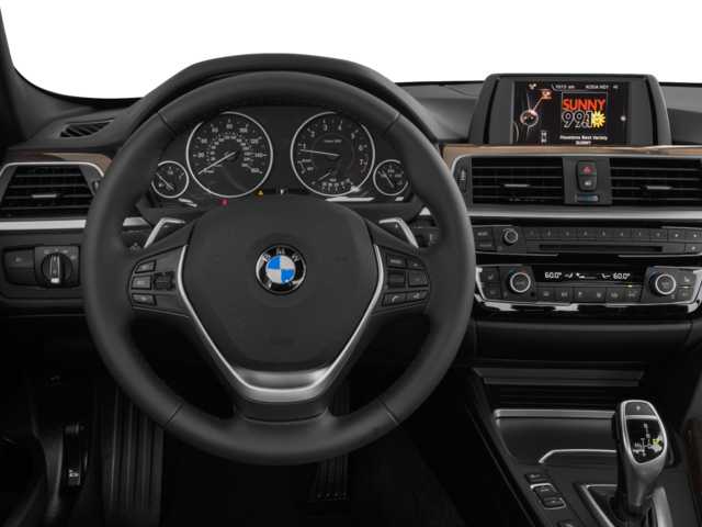 Thumbnail: 2017 BMW 3 Series - 7
