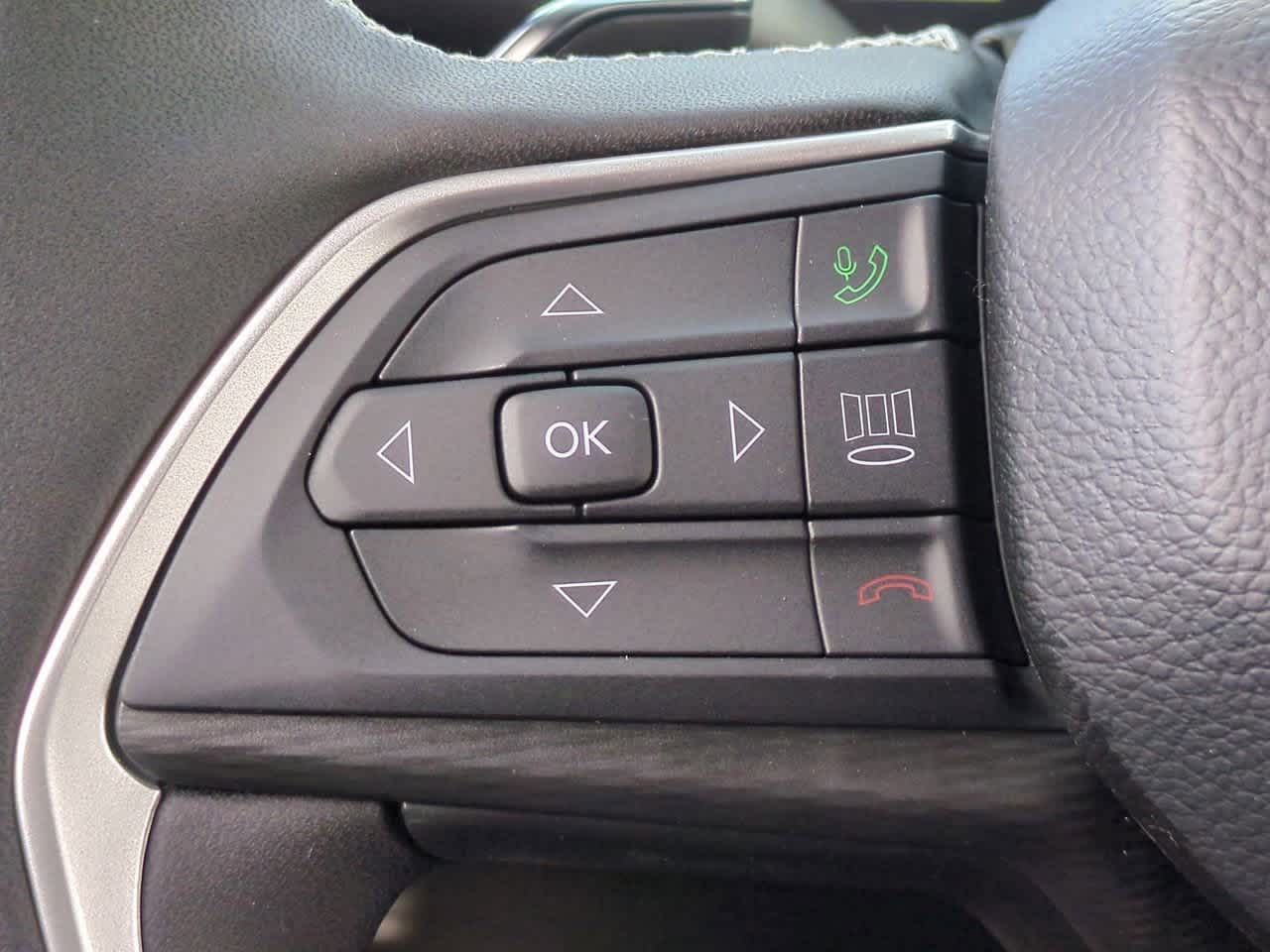 Thumbnail: 2025 Jeep Grand Cherokee L - 24