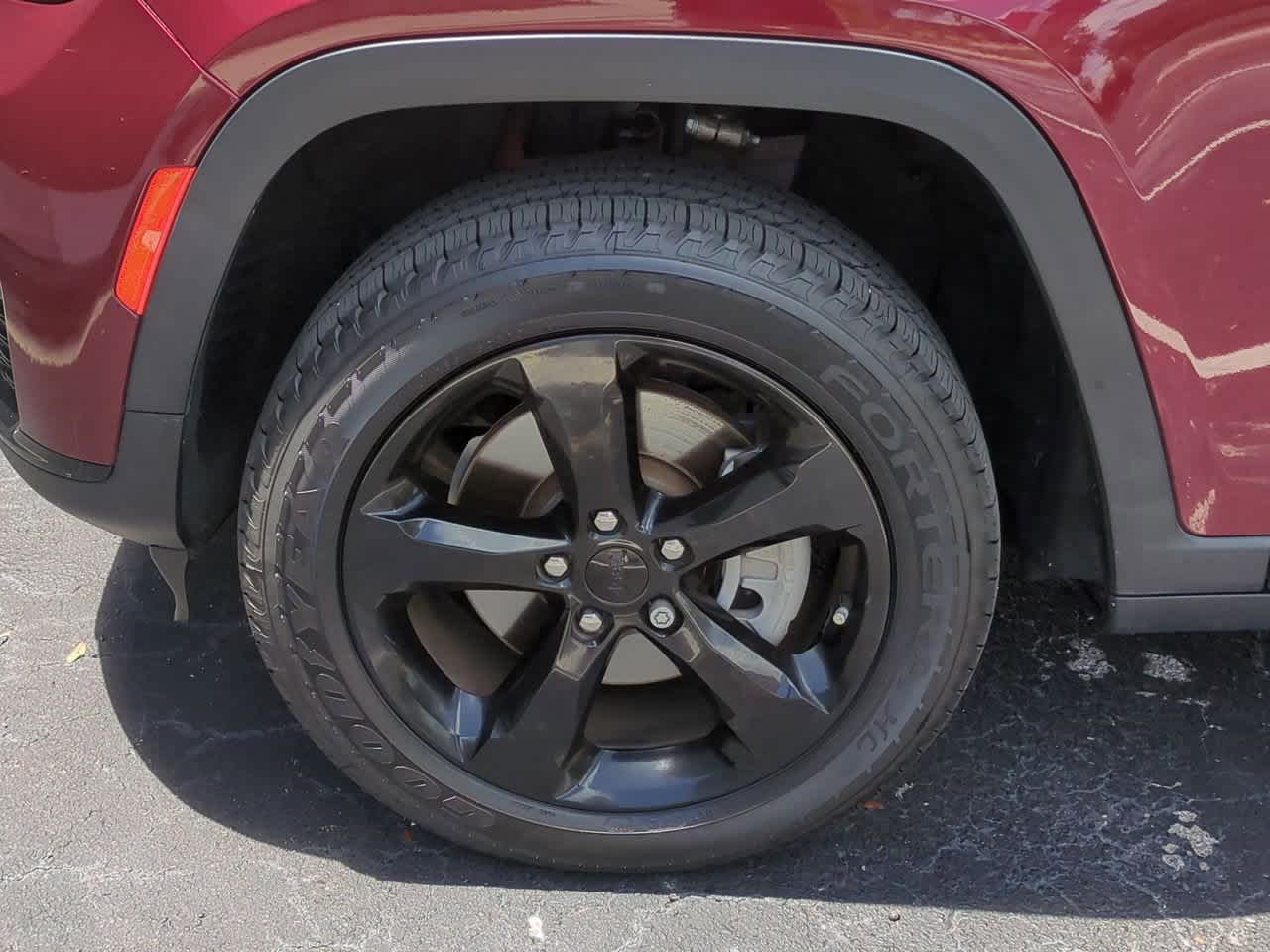Thumbnail: 2022 Jeep Grand Cherokee L - 14