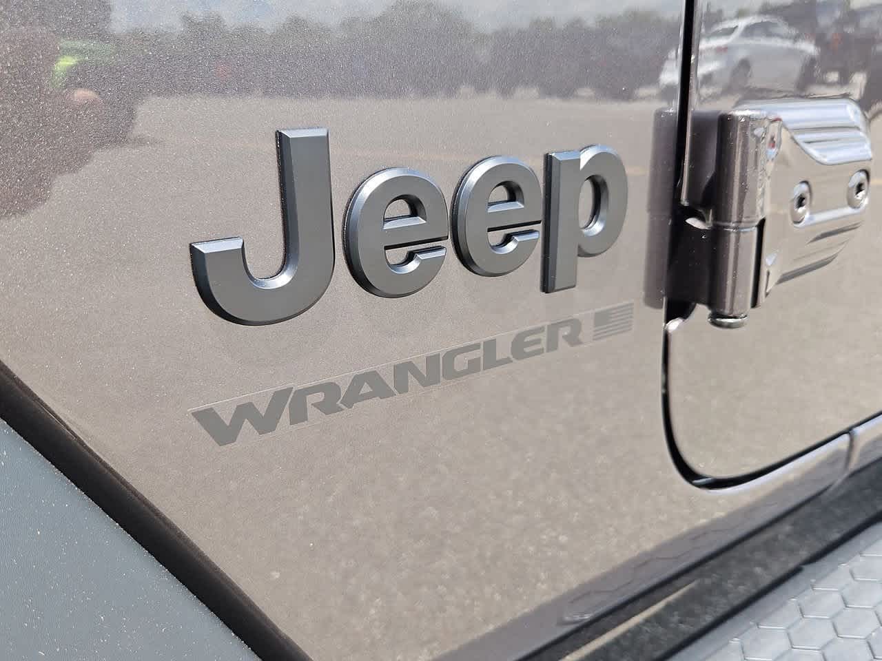 Thumbnail: 2025 Jeep Wrangler - 12