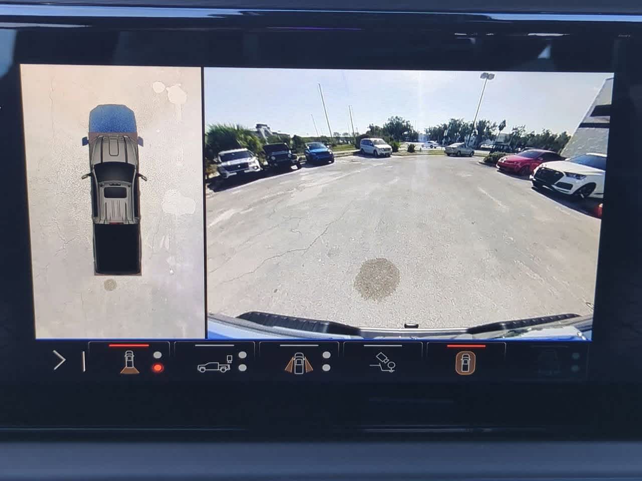 Thumbnail: 2025 GMC Sierra 2500 - 31