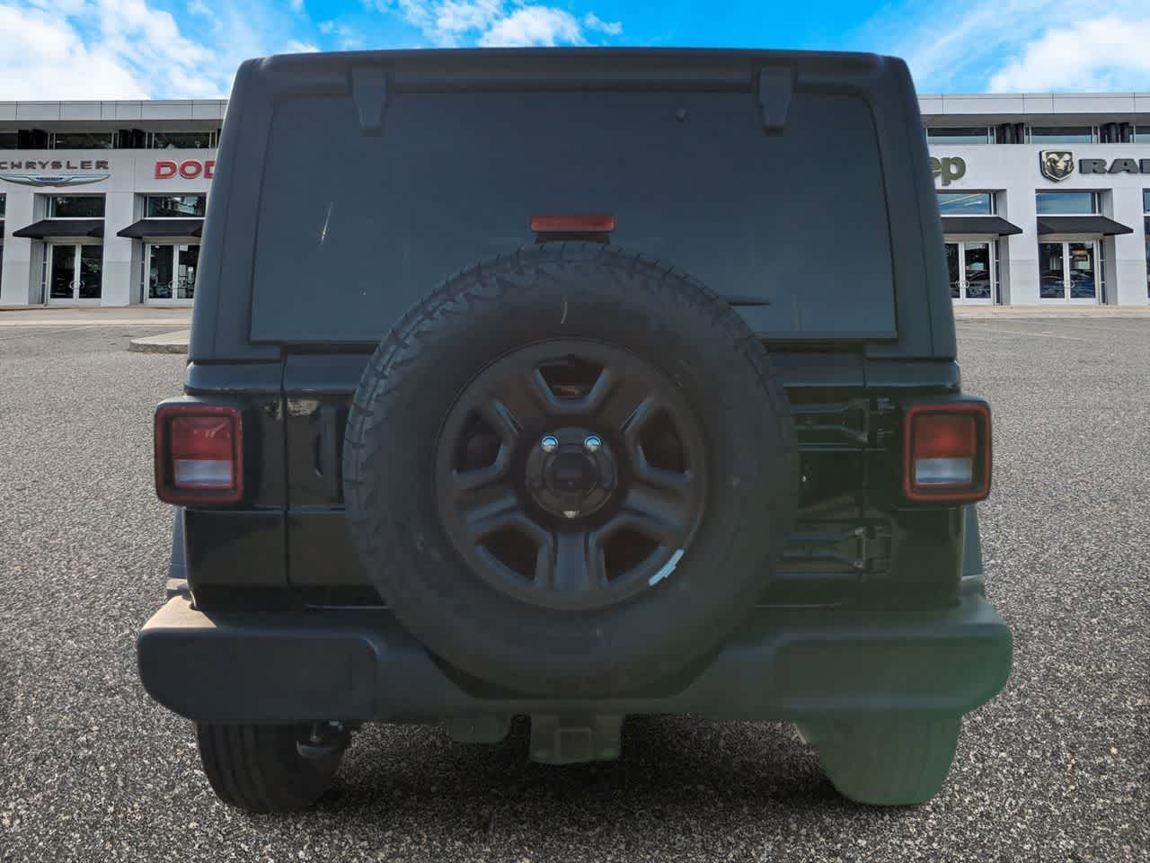 Thumbnail: 2026 Jeep Wrangler - 7