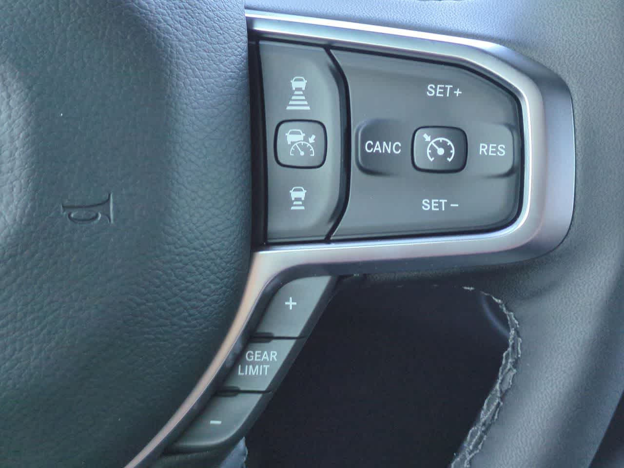 Thumbnail: 2026 RAM 1500 - 26