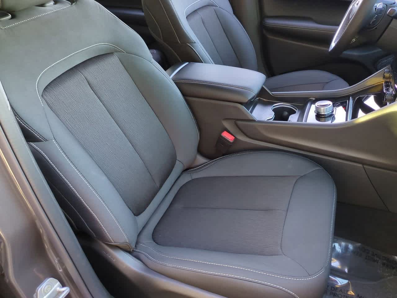 Thumbnail: 2025 Jeep Grand Cherokee L - 23