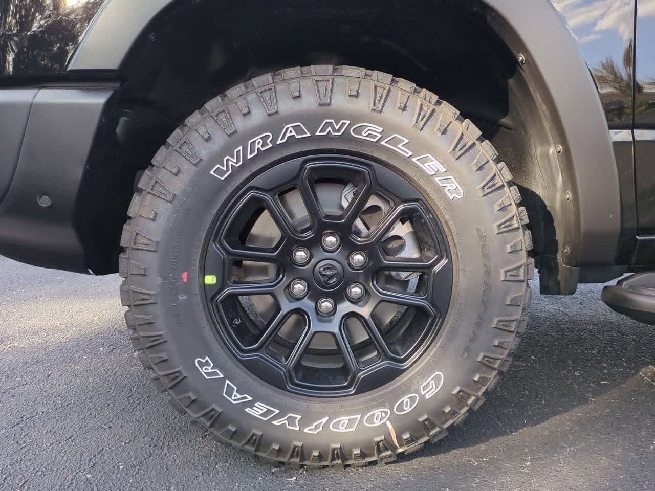 Thumbnail: 2026 RAM 1500 - 14